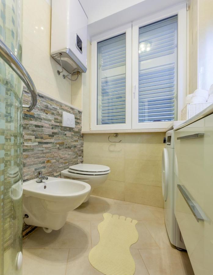 Classy Apartment In The Center Of Split Exteriör bild